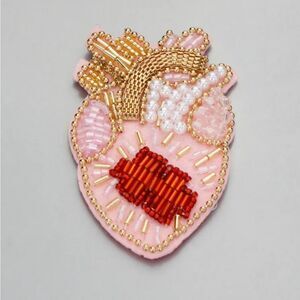 NWOT Beaded Rhinestone Heart Applique